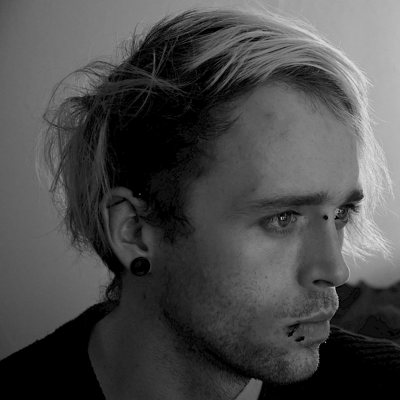 Robert Brown - Headshot